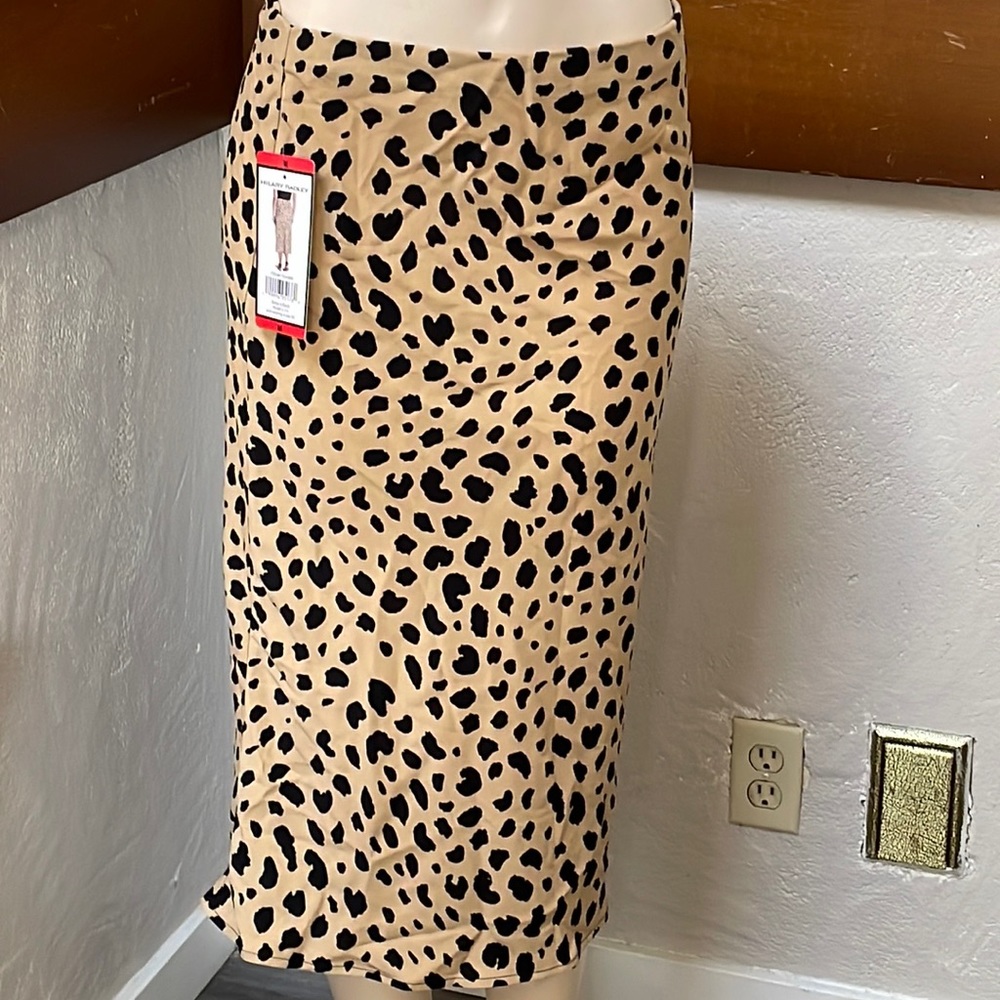 Hilary Radley pull on skirts